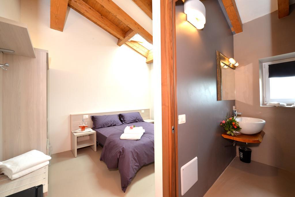 Agriturismo Tre Forti Rivoli Veronese Δωμάτιο φωτογραφία